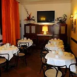 Italia Di Nardi Renzo & C Snc Szálloda 2*