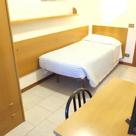Italia Di Nardi Renzo & C Snc Hotel Poggibonsi