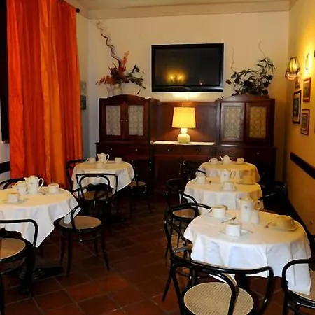 Italia Di Nardi Renzo & C Snc 호텔 2*